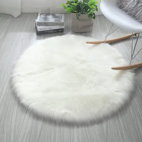 Tapete pelo redondo para uma decoração elegante para sua casa e para tirar fotos maravilhosas