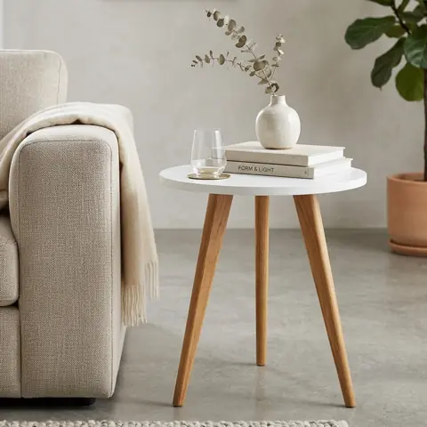 Mesa Lateral Redonda Decorativa MDF 30cm para Sala Quarto Pé Palito